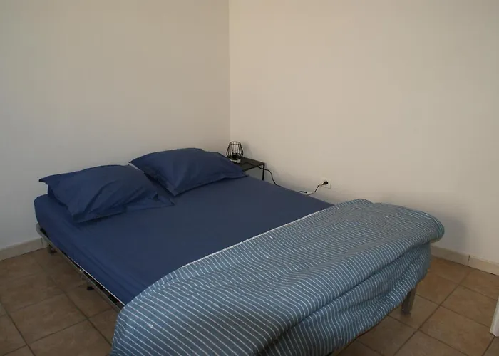 アパート Mas アニアーヌ